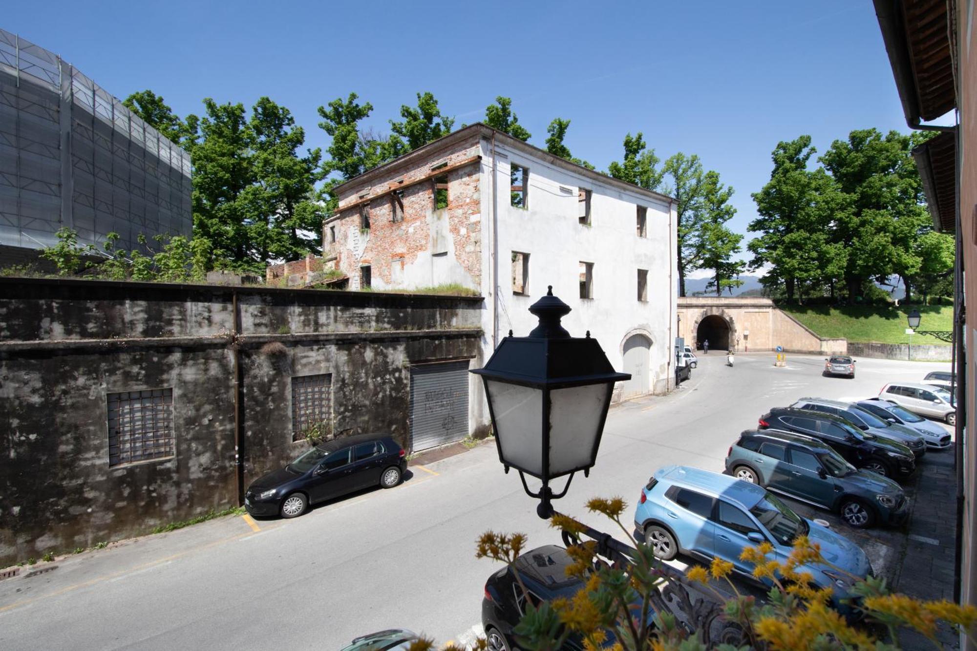 A Casa Di Irene Daire Lucca Dış mekan fotoğraf