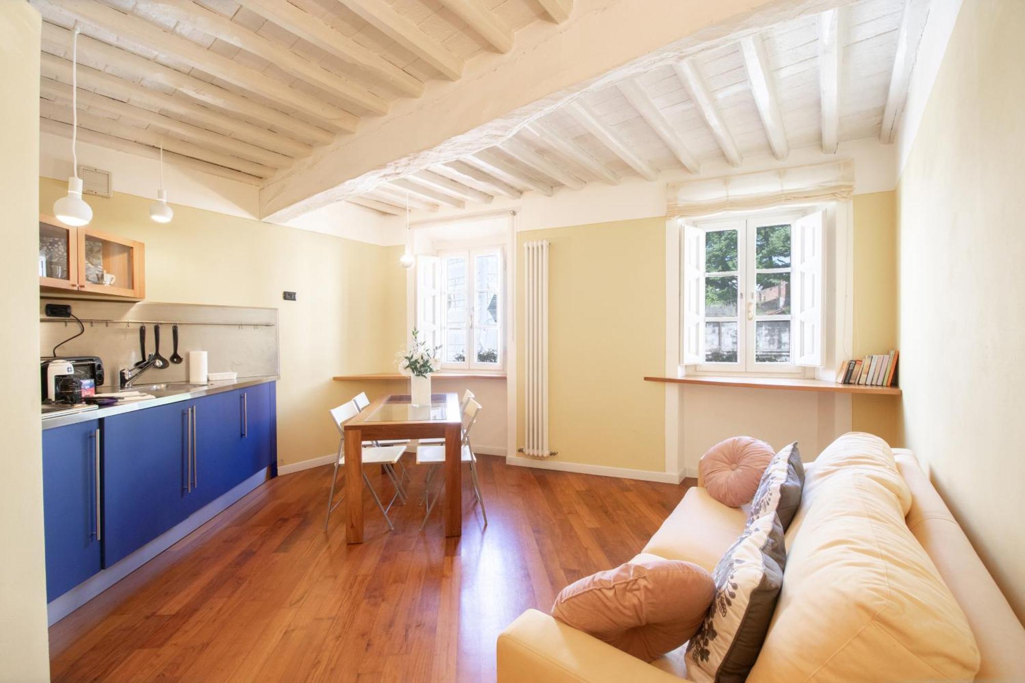 A Casa Di Irene Daire Lucca Dış mekan fotoğraf